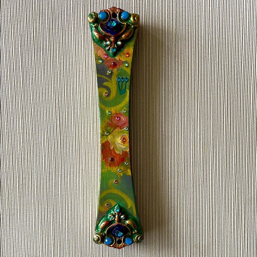 Floral Decorative Handle with Jewel Accents